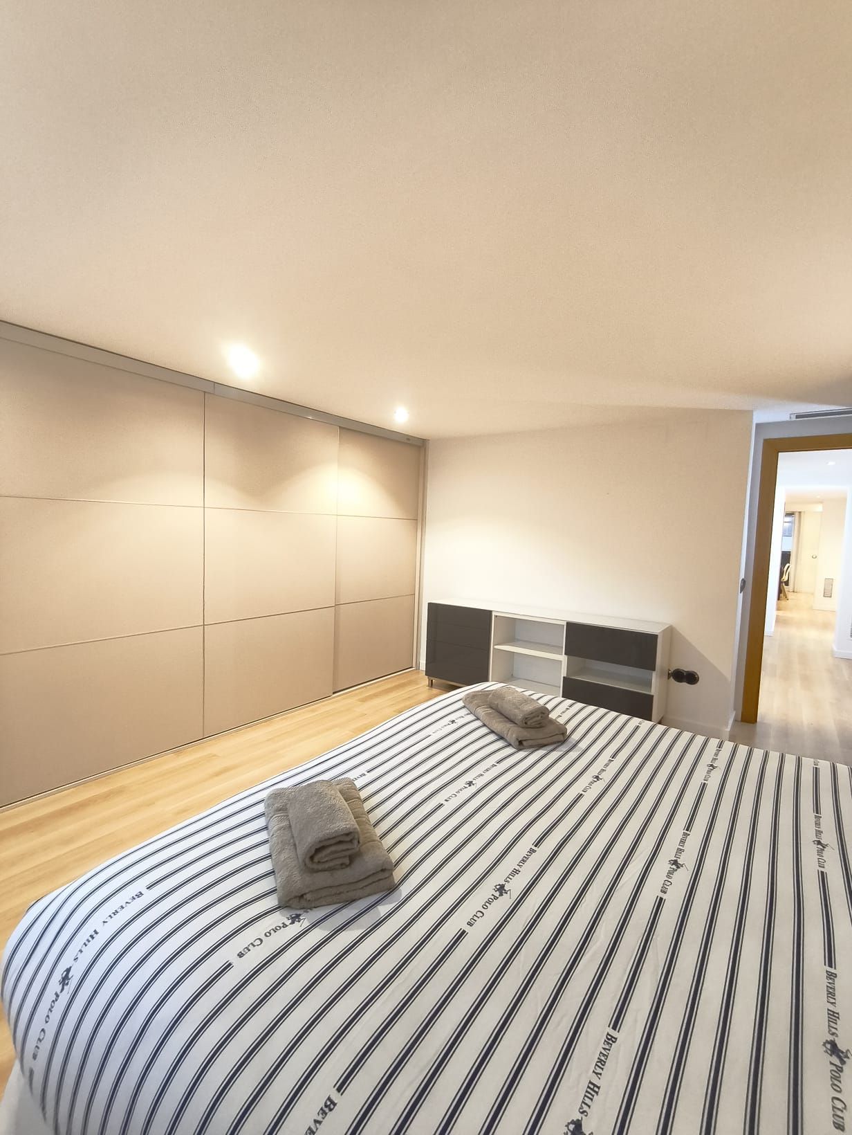 WhatsApp Image 2026-03-03 at 09.37.01