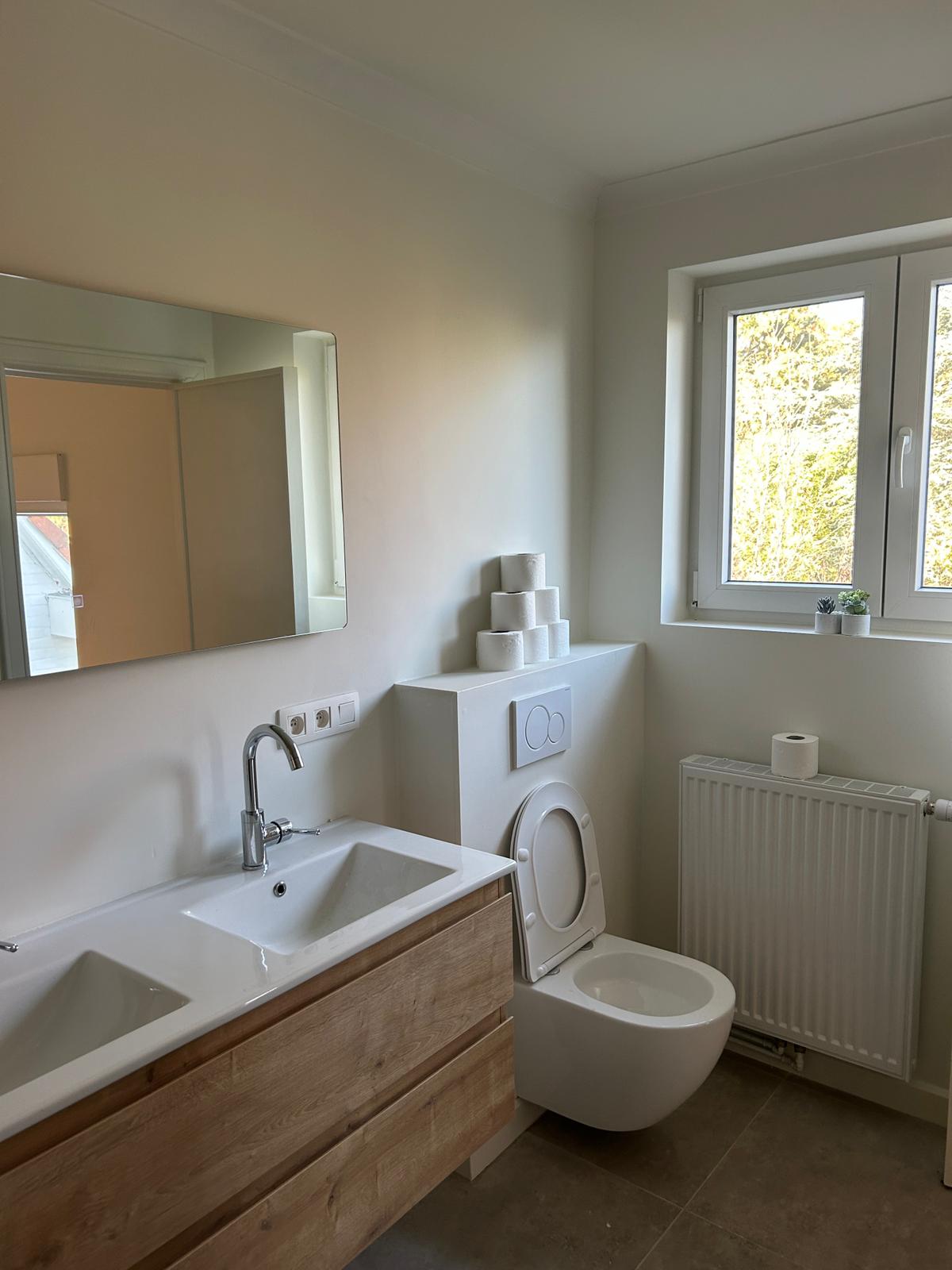 WhatsApp Image 2025-11-12 at 18.05.59 (2)