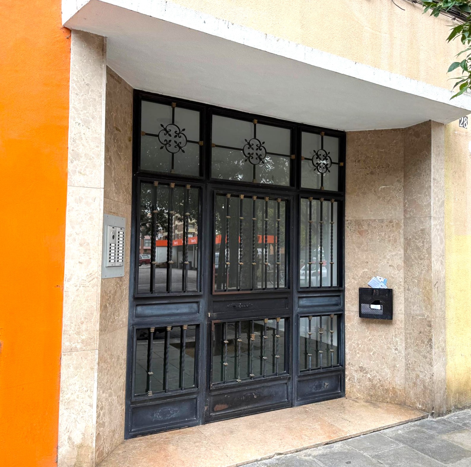 WhatsApp Image 2025-11-13 at 14.19.10