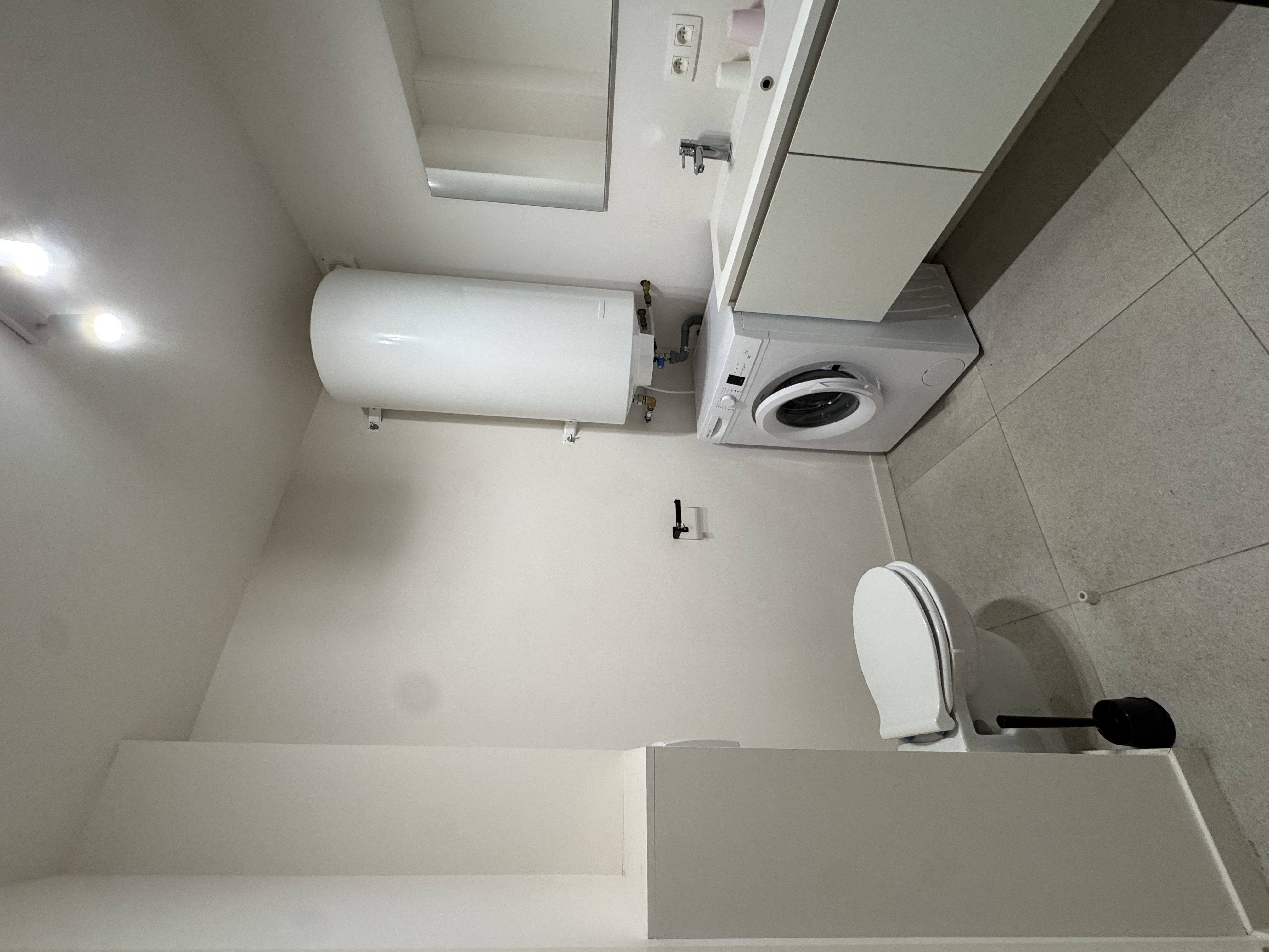 Bus 4 & 5 badkamer 1.2